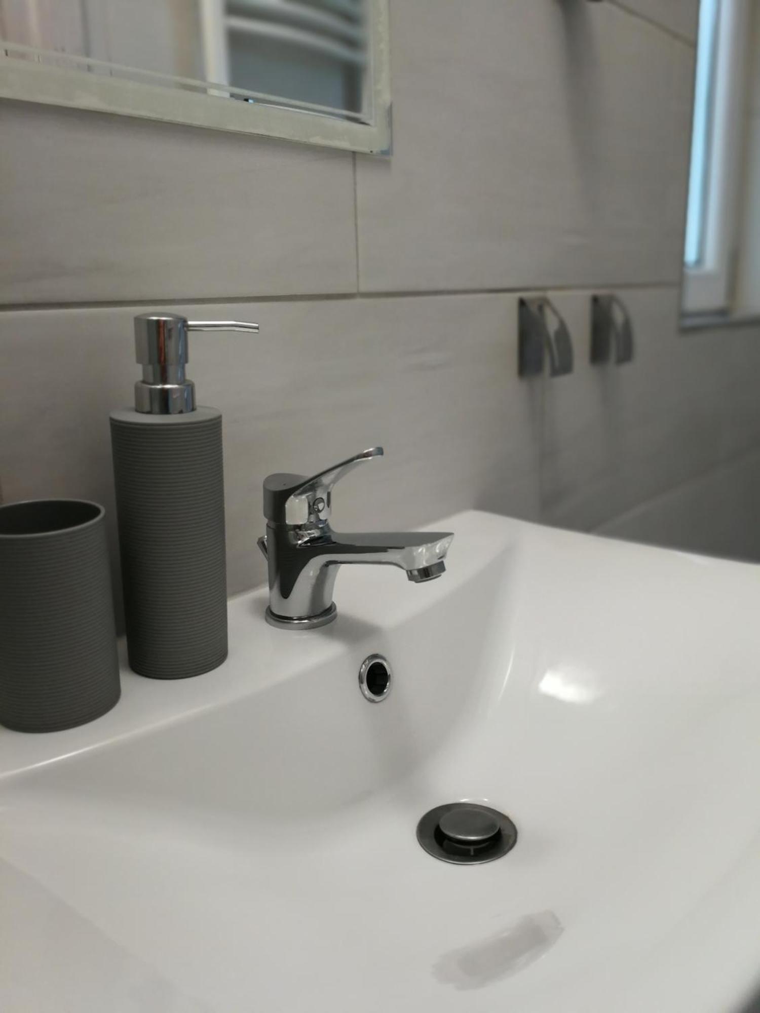 Appartement Kacik U Miry à Jelenia Góra Extérieur photo